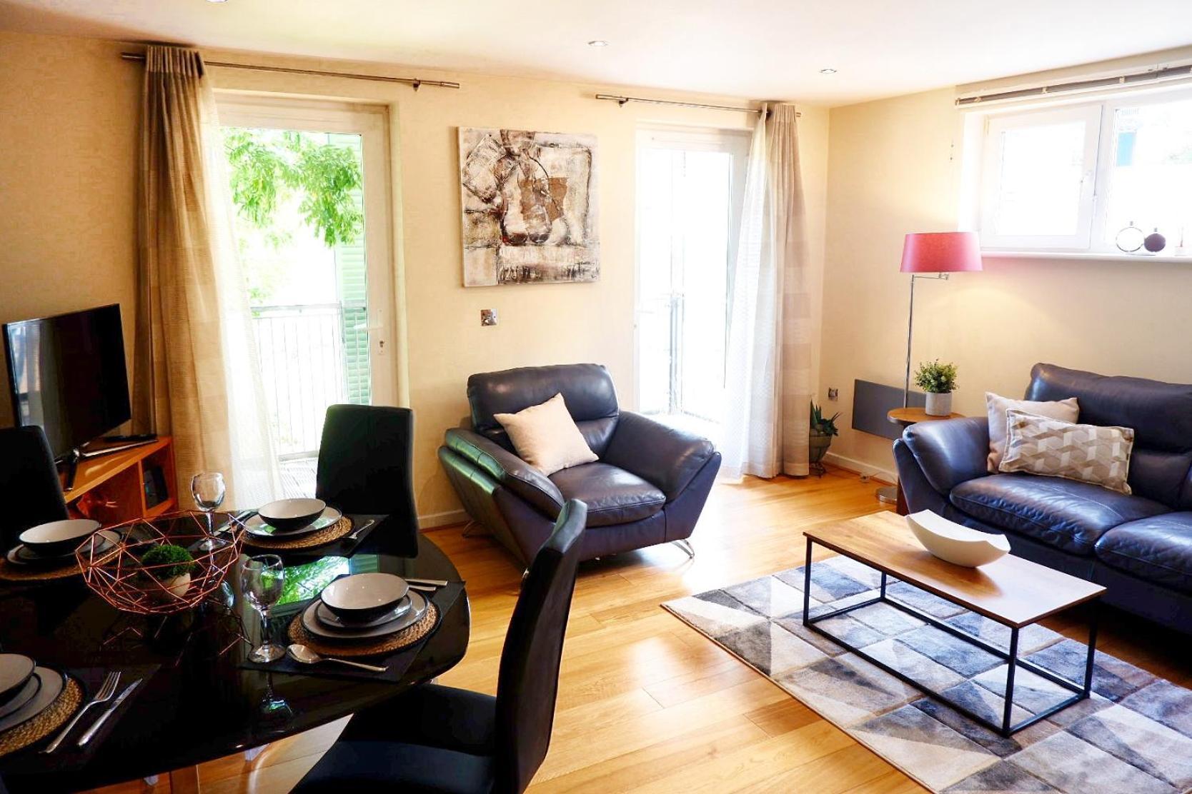 Stunning Apartment Close To Cambridge Station With Free Parking! Exterior foto